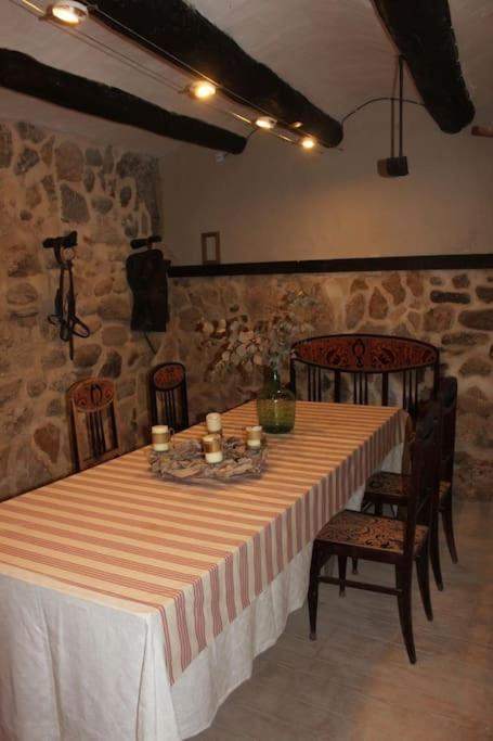 El Geiser De Pozuelo Pozuelo de Aragon Buitenkant foto