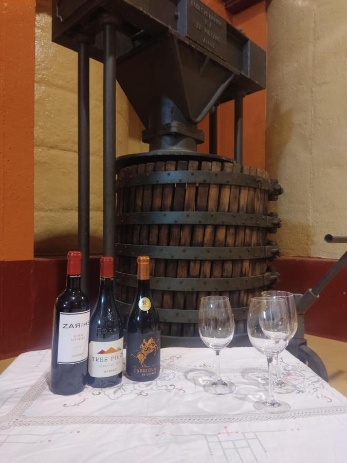 El Geiser De Pozuelo Pozuelo de Aragon Buitenkant foto